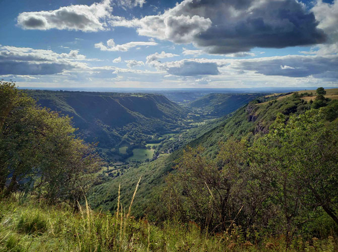 www.yourte-auvergne.fr